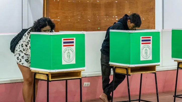 আজ থাইল্যান্ডে সংসদ নির্বাচন, হবে গণভোটও